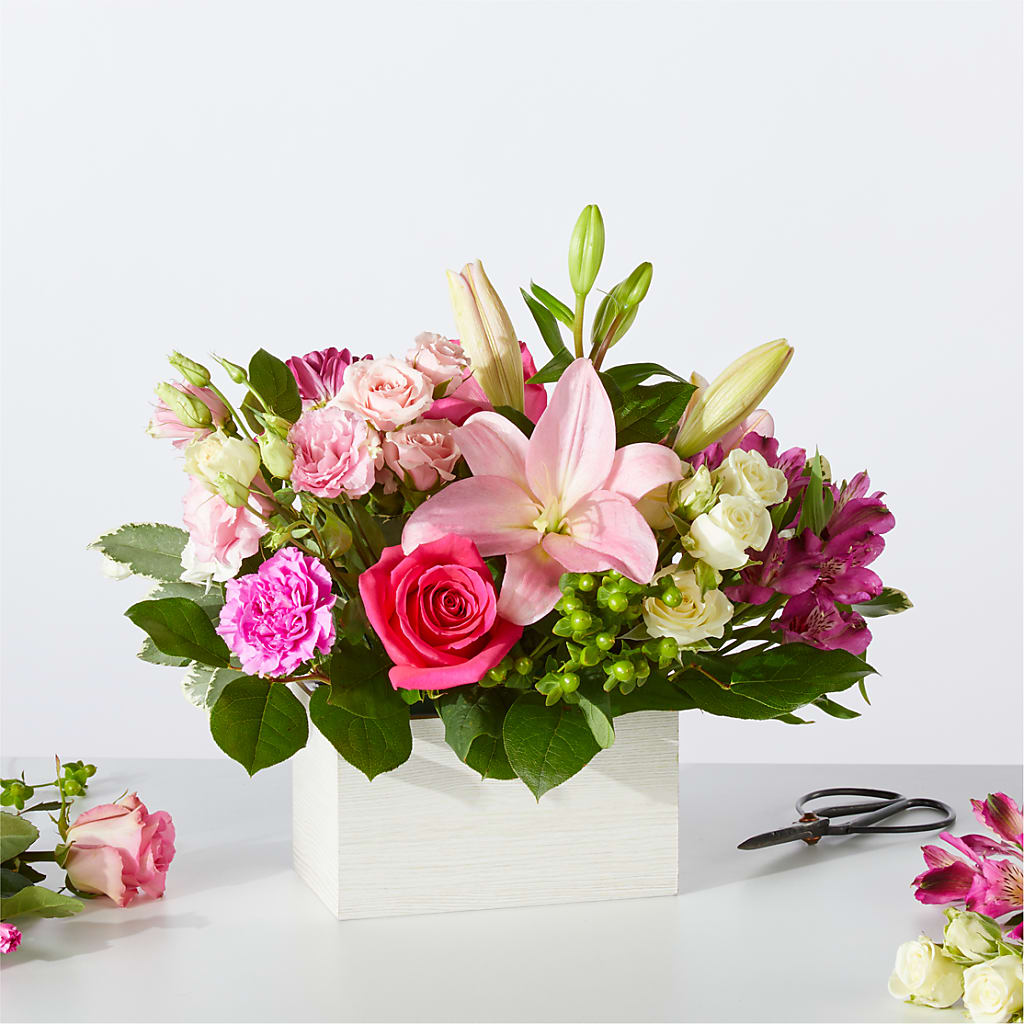 Sweetberry Box – A Florist Original – United Floral Svc Inc, Philadelphia PA