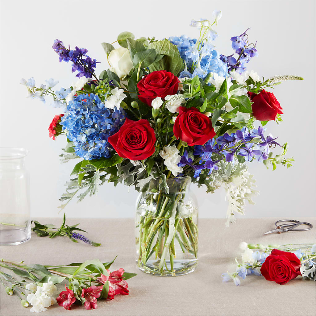Star Spangled - A Florist Original – United Floral Svc Inc, Philadelphia PA