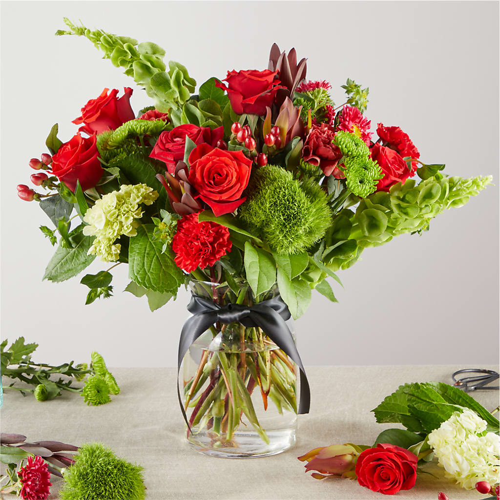 Heritage Kindle – A Florist Original – United Floral Svc Inc, Philadelphia PA