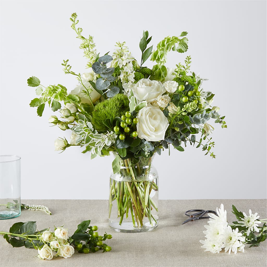 Irish Garden - A Florist Original – United Floral Svc Inc, Philadelphia PA