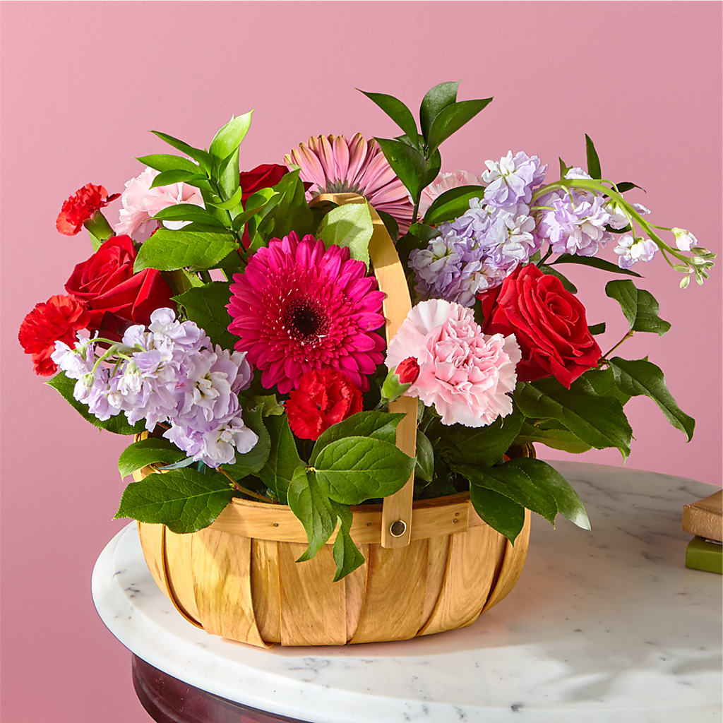 Pink Picnic Basket – United Floral Svc Inc, Philadelphia PA