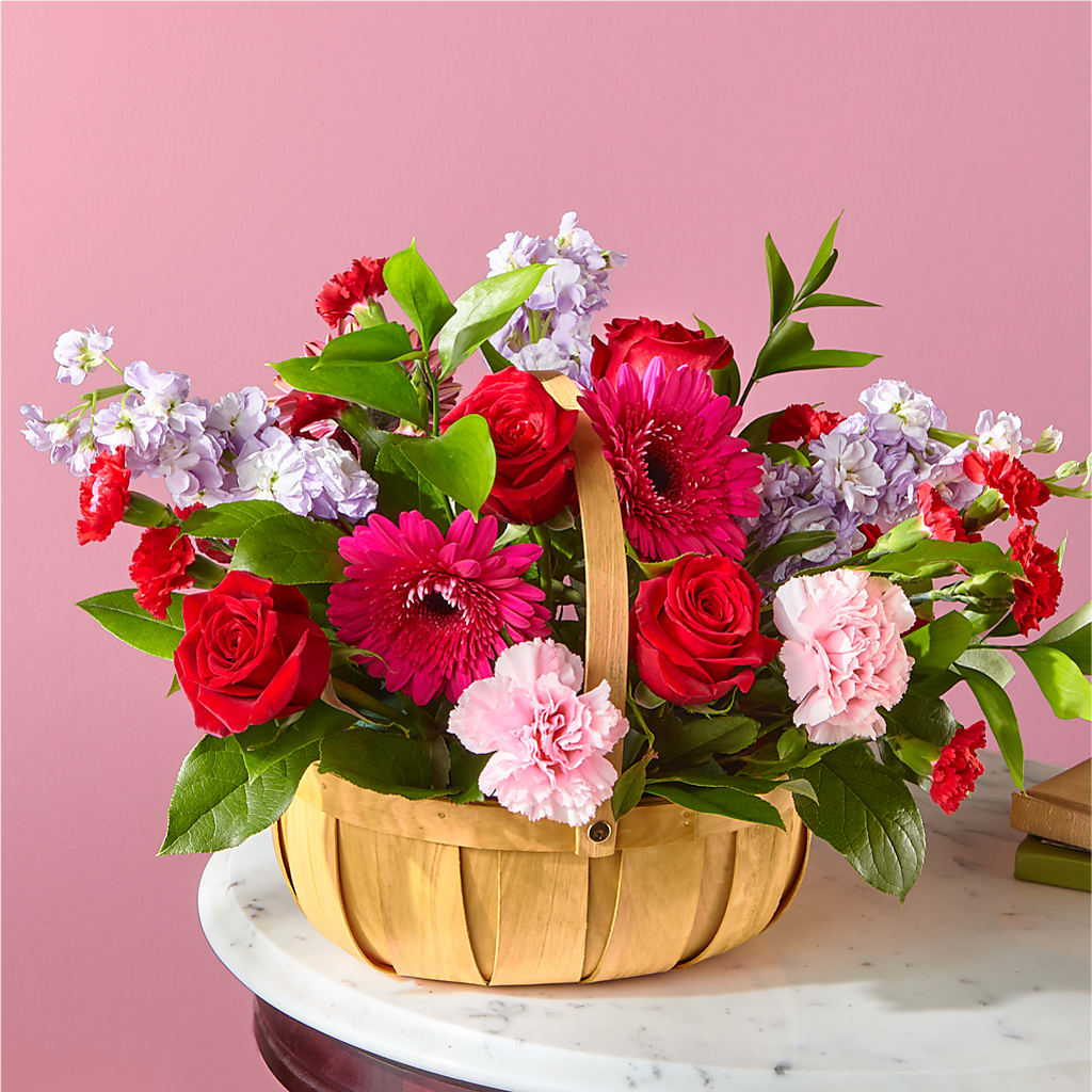 Pink Picnic Basket – United Floral Svc Inc, Philadelphia PA