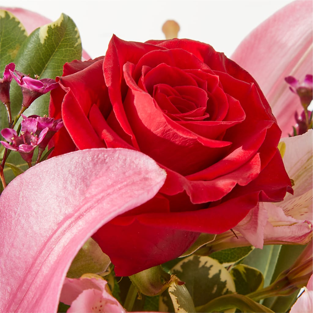 Lucky in Love Bouquet –  United Floral Svc Inc, Philadelphia PA