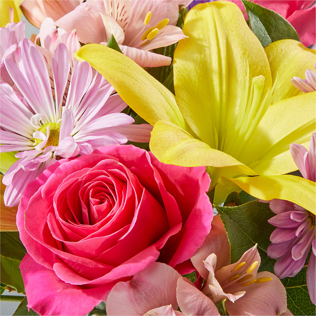 Sprinkles Bouquet –  United Floral Svc Inc, Philadelphia PA